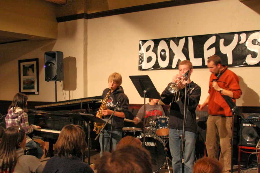 Twin Falls Middle School Cafe Night